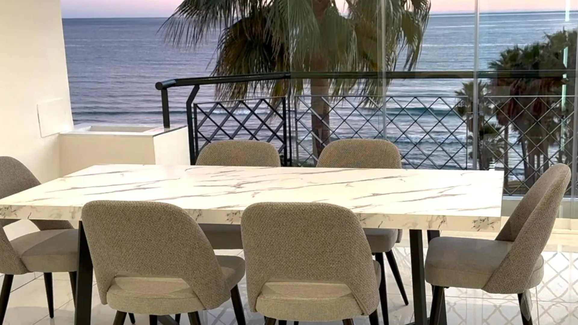 Mi Capricho B12 -Luxury Beachfront Apartment- Costa Del Sol Sitio de Calahonda Spain